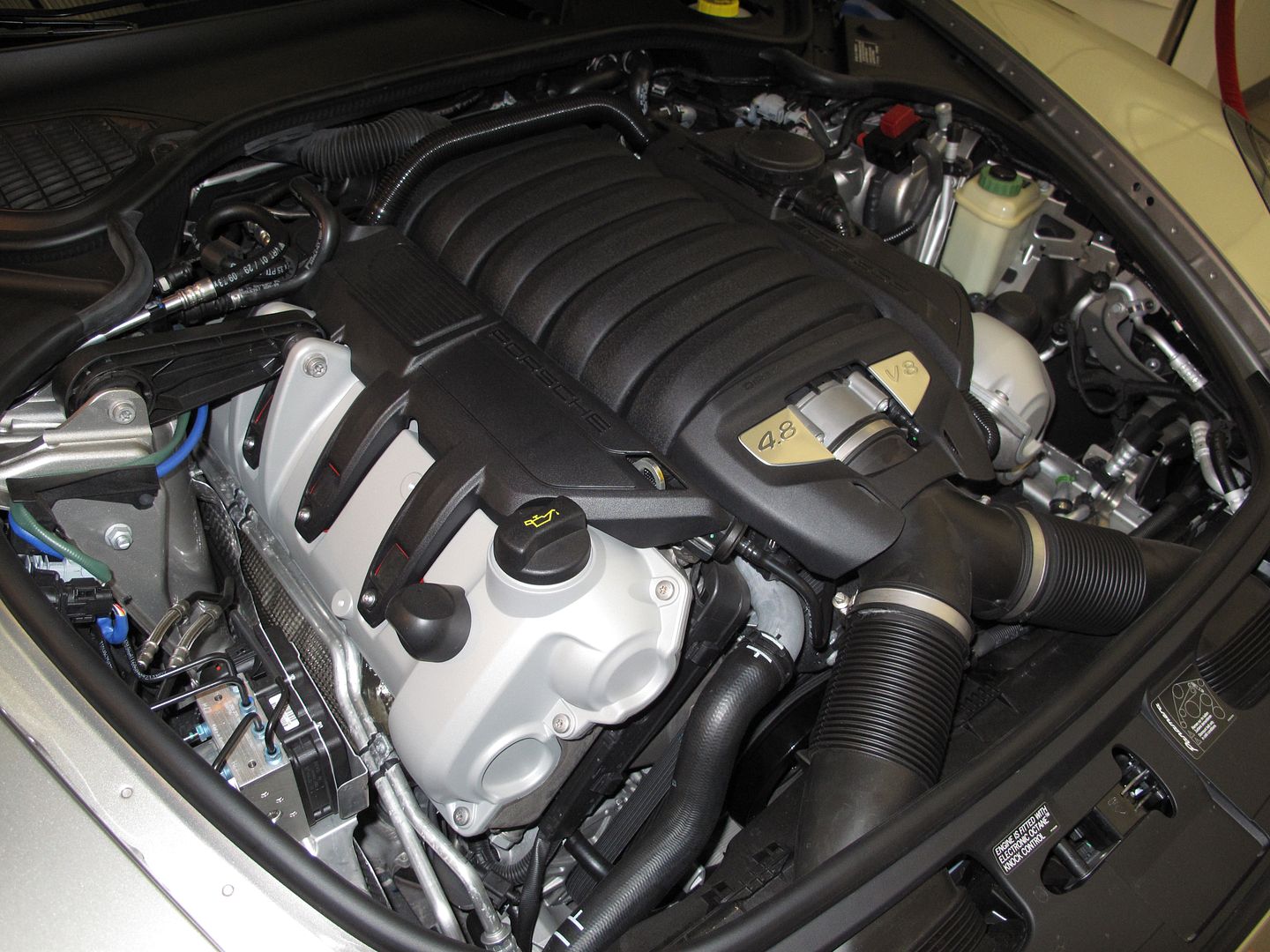 Is there a spare tire in the Panamera? Porsche Forum